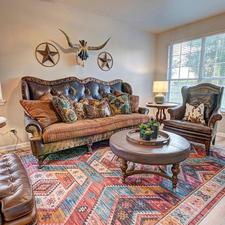 The Lodge At Little Ranches Central Sleeps 26 Wimberley Exteriér fotografie