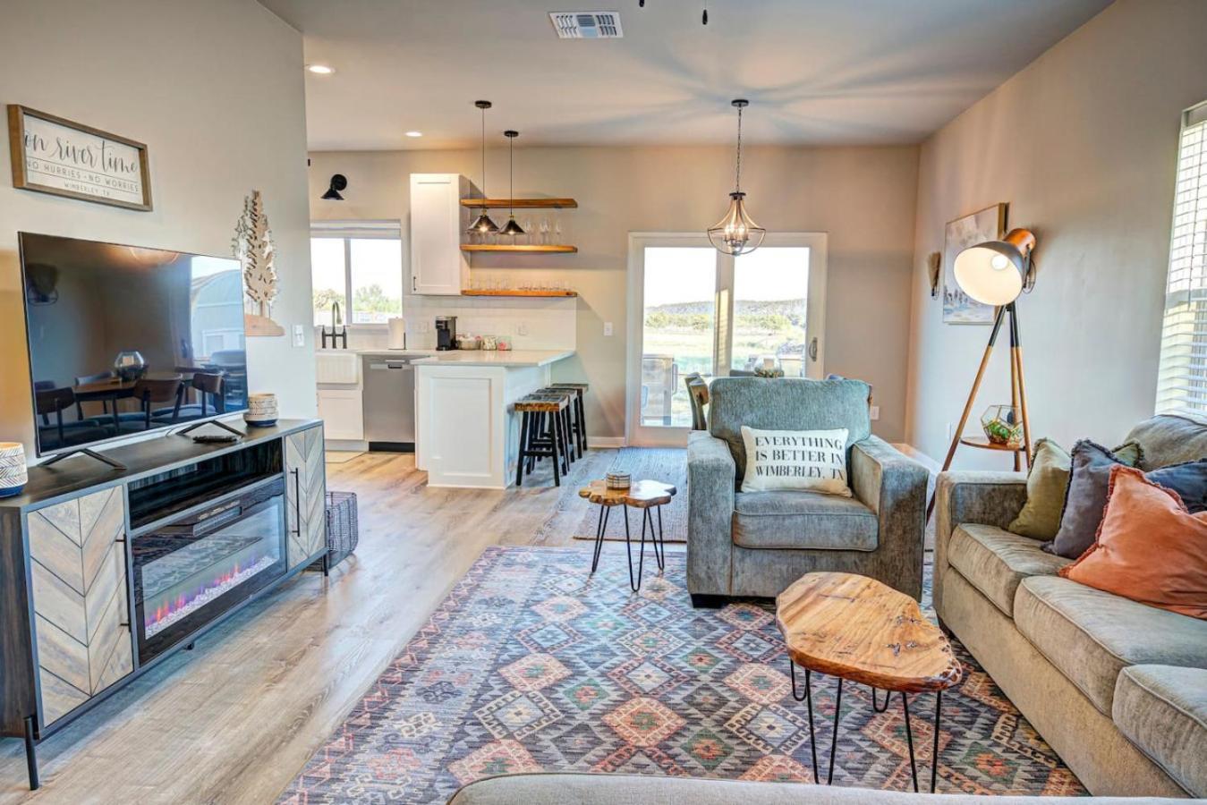 The Lodge At Little Ranches Central Sleeps 26 Wimberley Exteriér fotografie