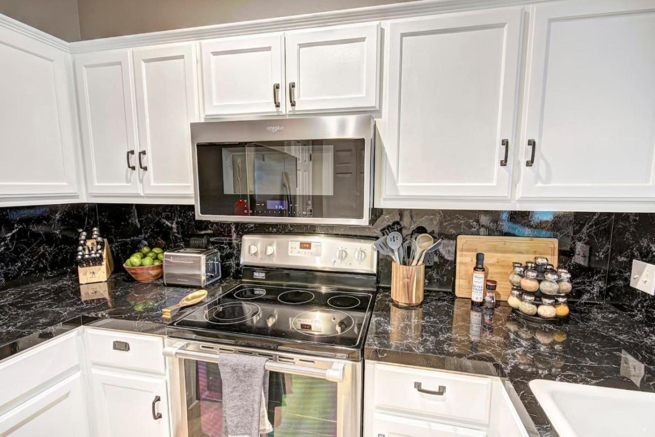 The Lodge At Little Ranches Central Sleeps 26 Wimberley Exteriér fotografie